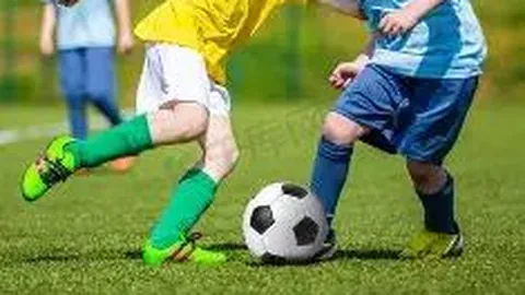 多特4-0横扫沙尔克，哈兰德庆胜利姿态逗趣