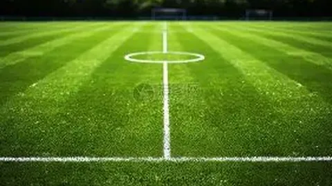 激情对决半场告捷！阿森纳2-0领先热刺，特罗萨德、埃泽闪耀破门，热刺颗粒无收，进球盛宴即将升级！