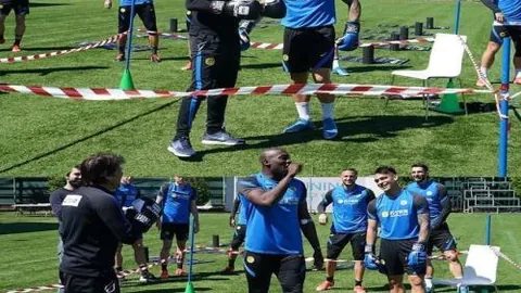 “火花四溅！穆阿尼罗梅罗领衔，热刺硬碰硬西汉姆，万-比萨卡鲍恩领衔出击，谁能笑到最后？”